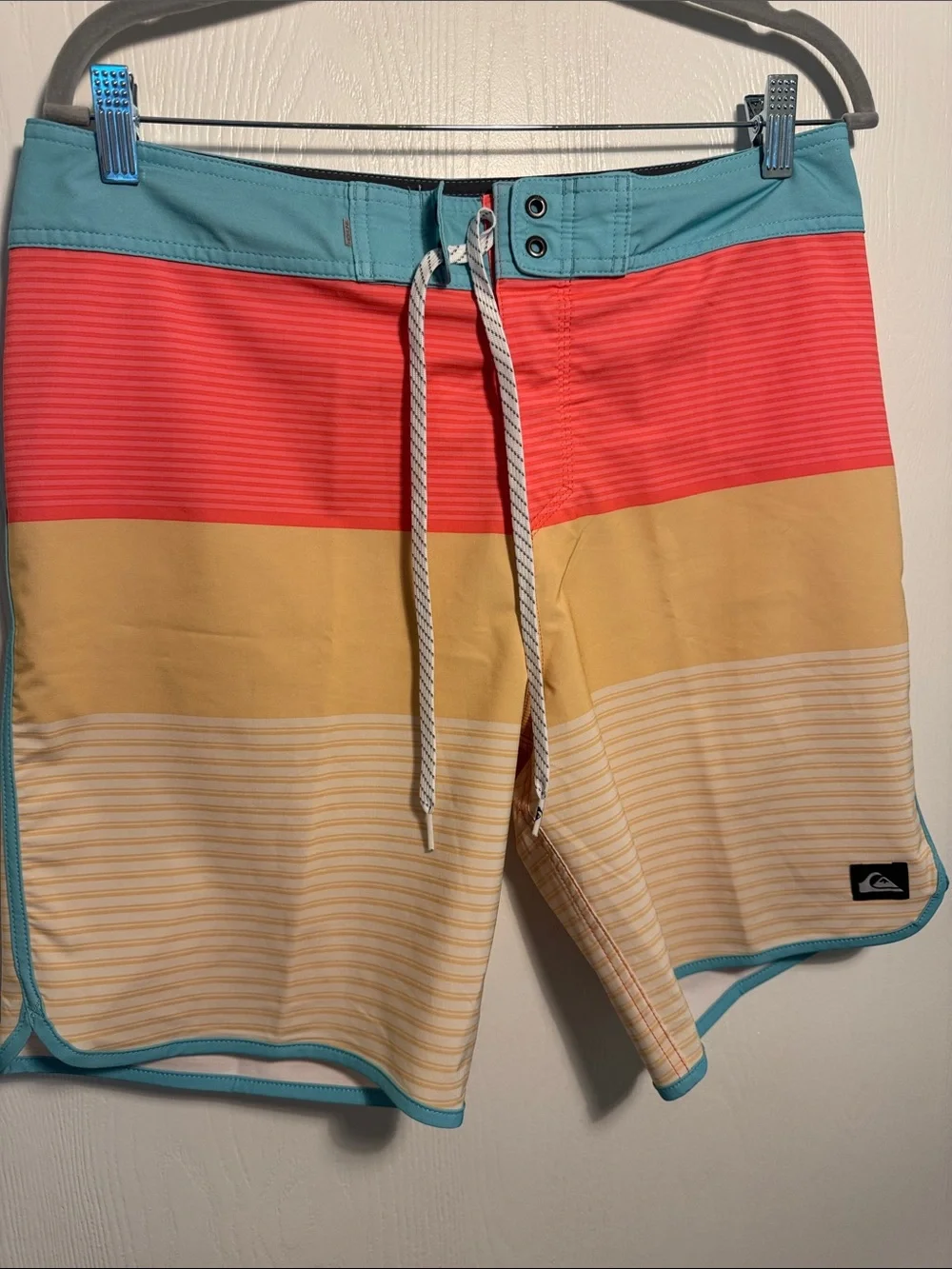 Quiksilver Men’s Coral, Aqua & Yellow Colorblock Boardshorts